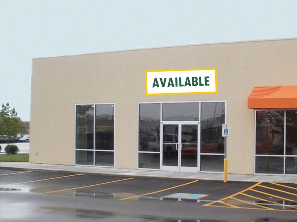 Owensboro Towne Center: 5115 Frederica St, Owensboro, KY 42301